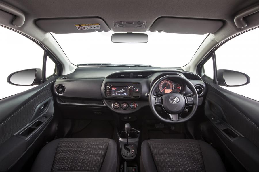 Торпедо Toyota Yaris Ascent 2017 года  (AU) (фото 3 из 4)